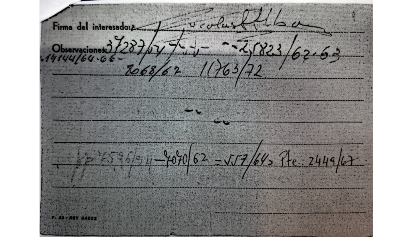 Trasera de Nicolás Sánchez Albornoz