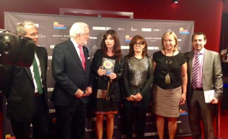 De izquierda a derecha, Gerente General del INCAA, Embajador, Maribel Verdú, Directora de Política Cultural y Cooperación Intern