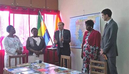 Colaboración entre la Embajada de España y el Instituto Pedagógico Nacional de Gabón