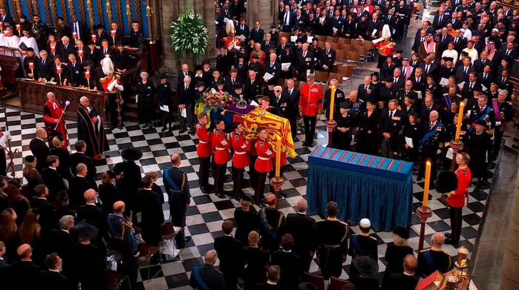 funeral reyes
