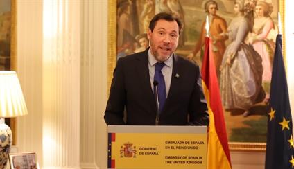 Óscar Puente visits London