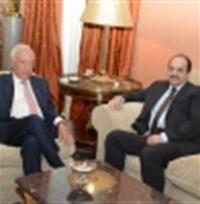 El ministro de Asuntos Exteriores junto a su homólogo qatarí. Foto MAEC