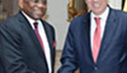 García-Margallo recibe al ministro de Exteriores de Angola