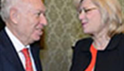 García-Margallo recibe a la comisaria europea de Política Regional
