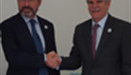 El ministro se reúne con su homólogo mexicano