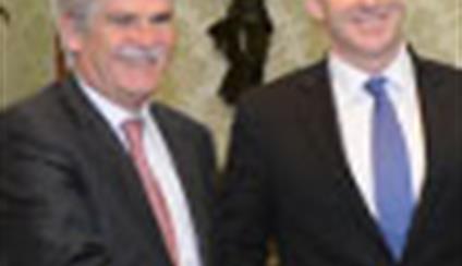 El ministro recibe al enviado del presidente de Estados Unidos para la Coalición contra Daesh